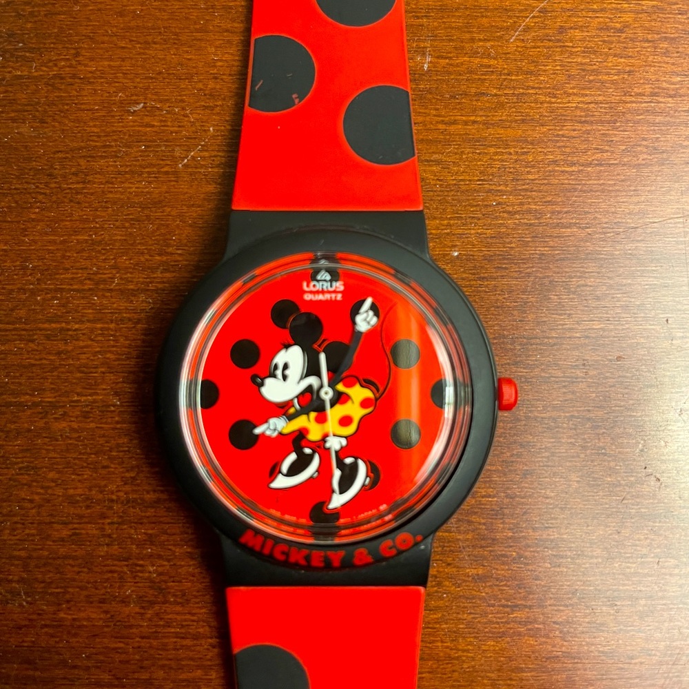Disney Vintage Lorus Mickey & Co Minnie Mouse Red with Black Polka Dot Watch